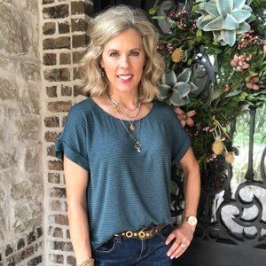 Cabi 4008 Groove Tee Fall 2020 Size Large EUC